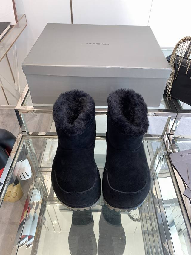 男50情侣款balenciaga巴黎世家滑雪系列skiwear最新款阿拉斯加雪地靴 正品rmb9630购入开发 完美复刻 设计师推出探索时尚界对于原创与挪用的概